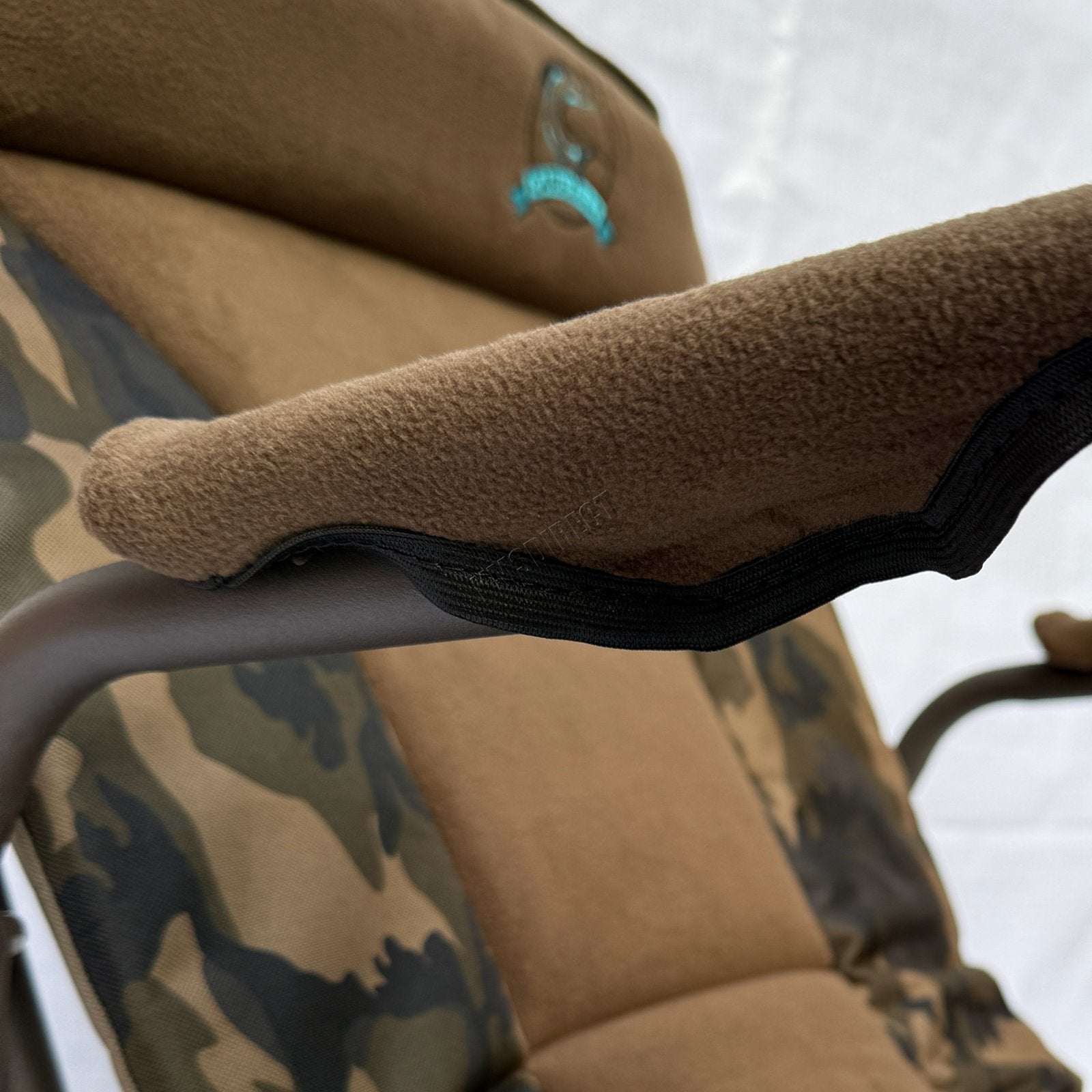 CARPZILLA Folding Fishing Chair 01 Camo