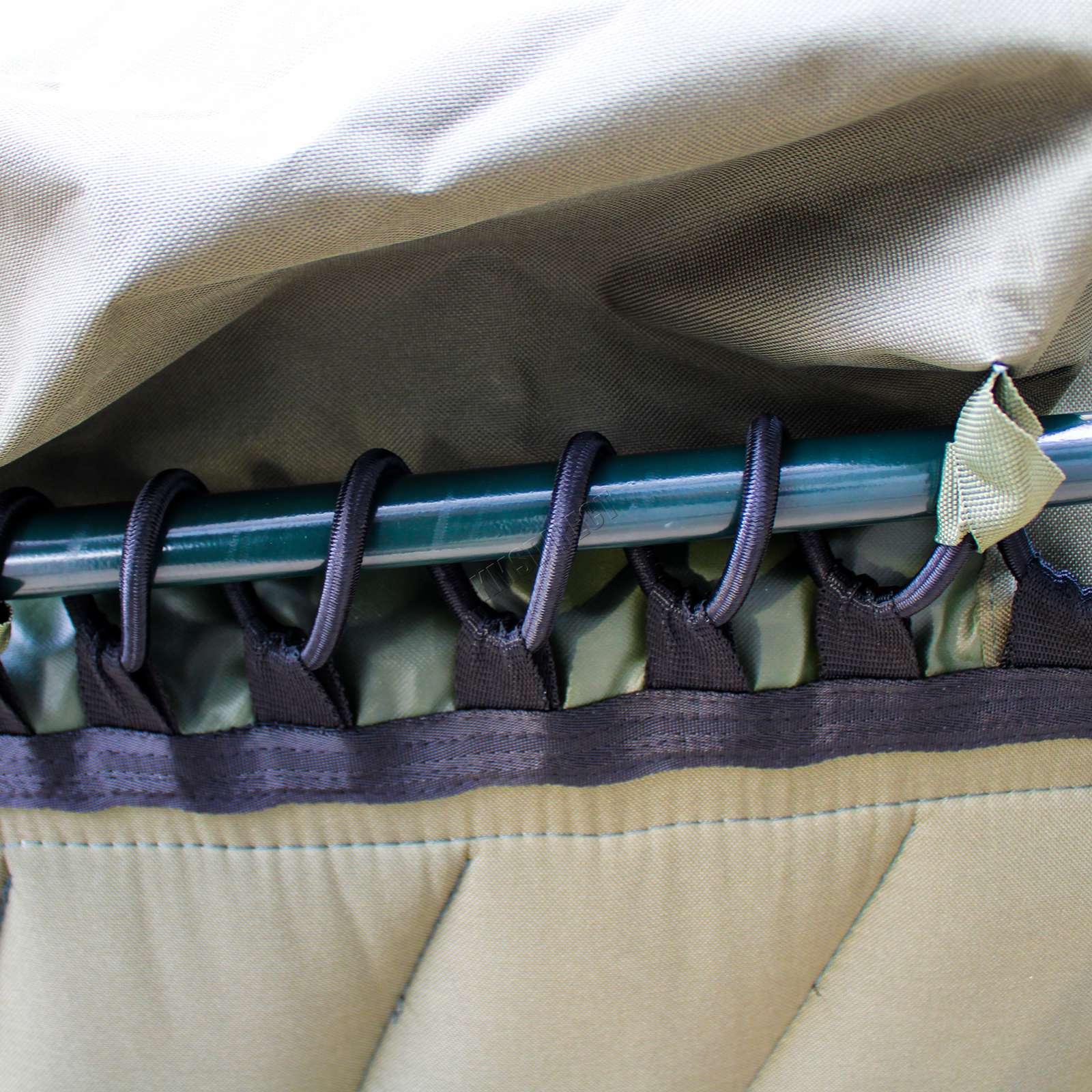 Carpzilla Fishing Bed with Side Tool Bag