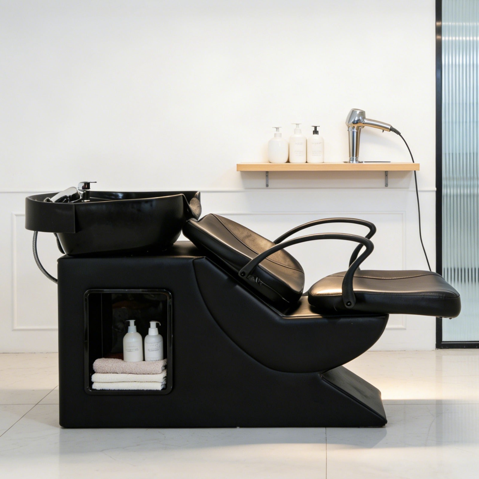 WestWood Shampoo Bowl and Chair Set Black