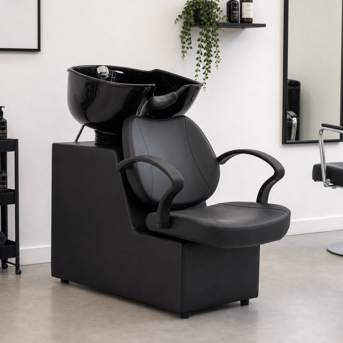 WestWood Shampoo Bowl and Chair Set 04